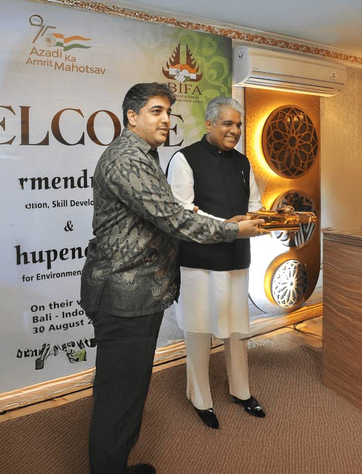 Shri Dharmendra Pradan is the Hon'ble Minister for Education, Skill Development and Entreprenuership and Shri Bhupender Yadav is the Hon'ble Minister for Environment, Forest & Climate Change